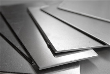 What Are Several Common Metal Cutting Methods?