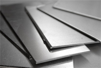 What Are Several Common Metal Cutting Methods?